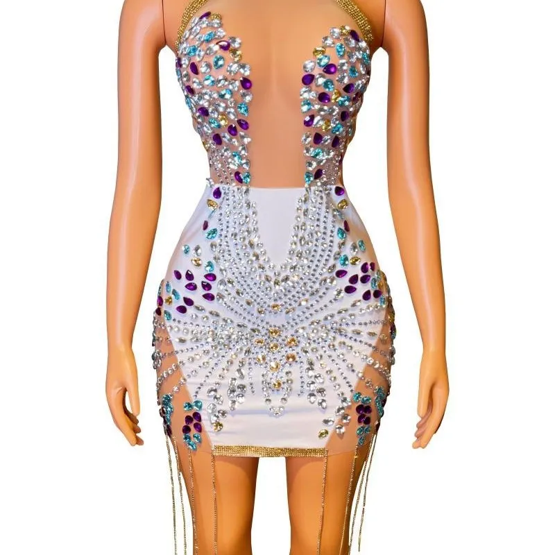 Prom Party Dress Women Dancer Show Crystals Costume Sexy Fashion Multi-color Rhinestones White Mini Dress Evening Birthday
Prom Party Dress Women Dancer Show Crystals Costume Sexy Fashion Multi-color Rhinestones White Mini Dress Evening Birthday
