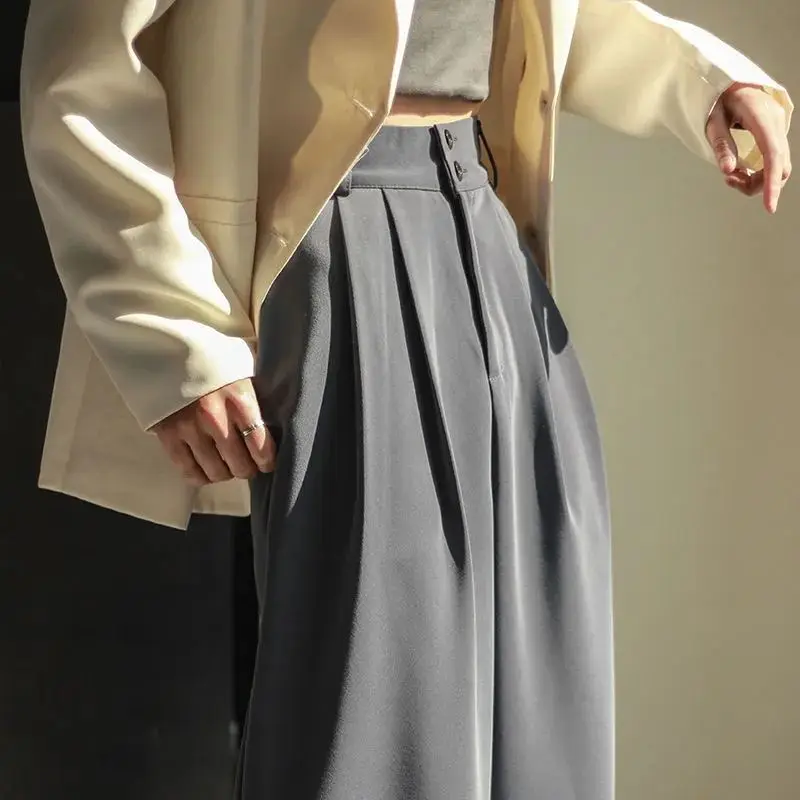 Solid Office Style Casual Suit Pants Women Button High Waist Elegant Pants Female Pocket Loose Wide-legged Korean Pants 2022 New
Solid Office Style Casual Suit Pants Women Button High Waist Elegant Pants Female Pocket Loose Wide-legged Korean Pants 2022 New