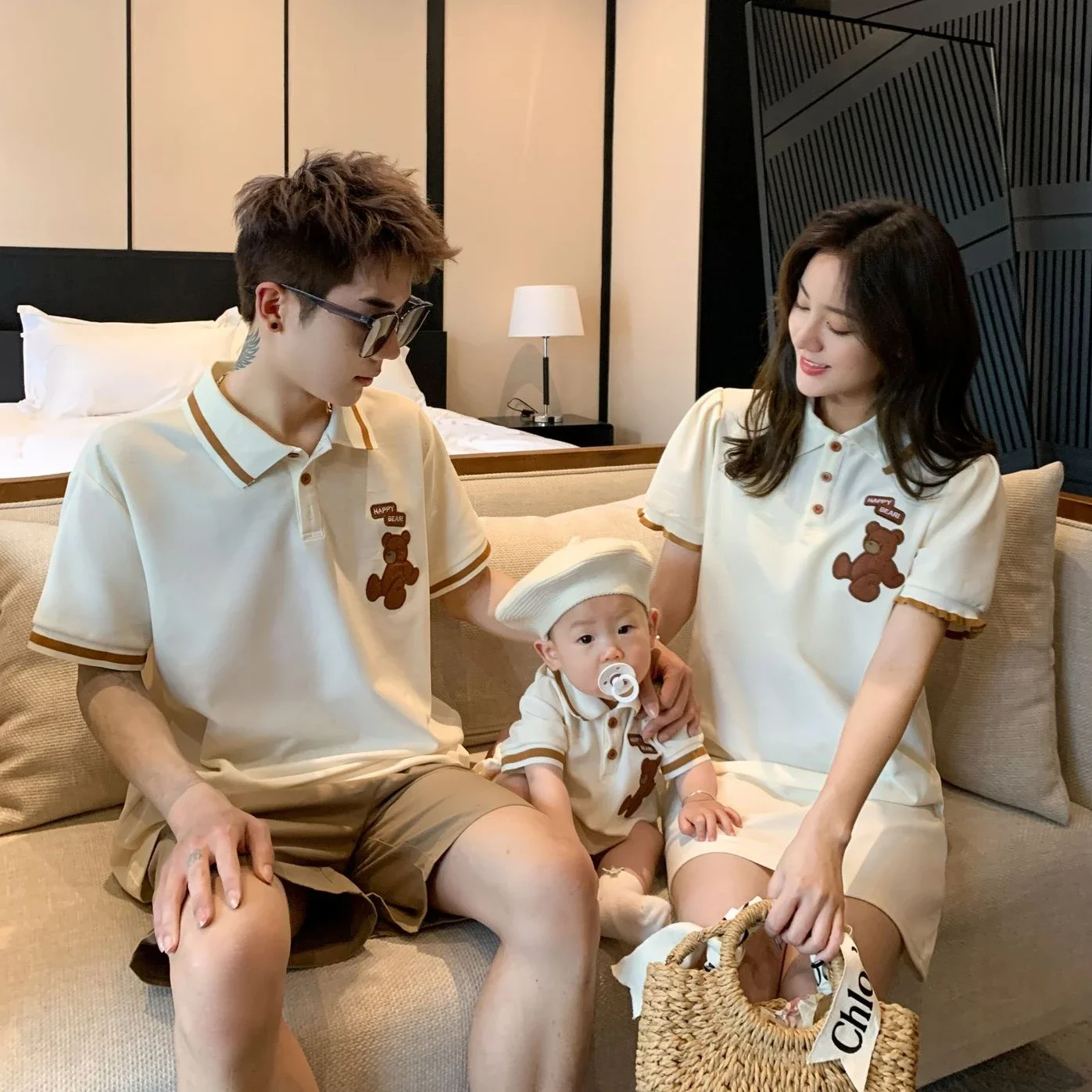 

Family Bear Clothes Mom and Daughters Summer Dress Dad Son Matching Polo Shirts Baby Cute Bodysuit 2024 New Parent-child Clothes