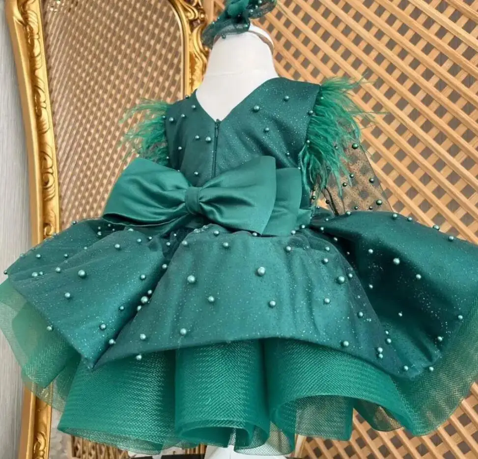 

Cute Green Baby Girl Dress Beading Pearls Feather Sleeve Princess Flower Girl Dress Infant Tutu Dress Birthday Party Gown