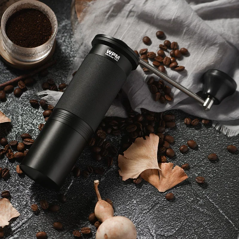 Ручная кофемолка WPM с ручным заводом, ручная кофемолка, портативная экономичная Бытовая небольшая новинка
Ручная кофемолка WPM с ручным заводом, ручная кофемолка, портативная экономичная Бытовая небольшая новинка