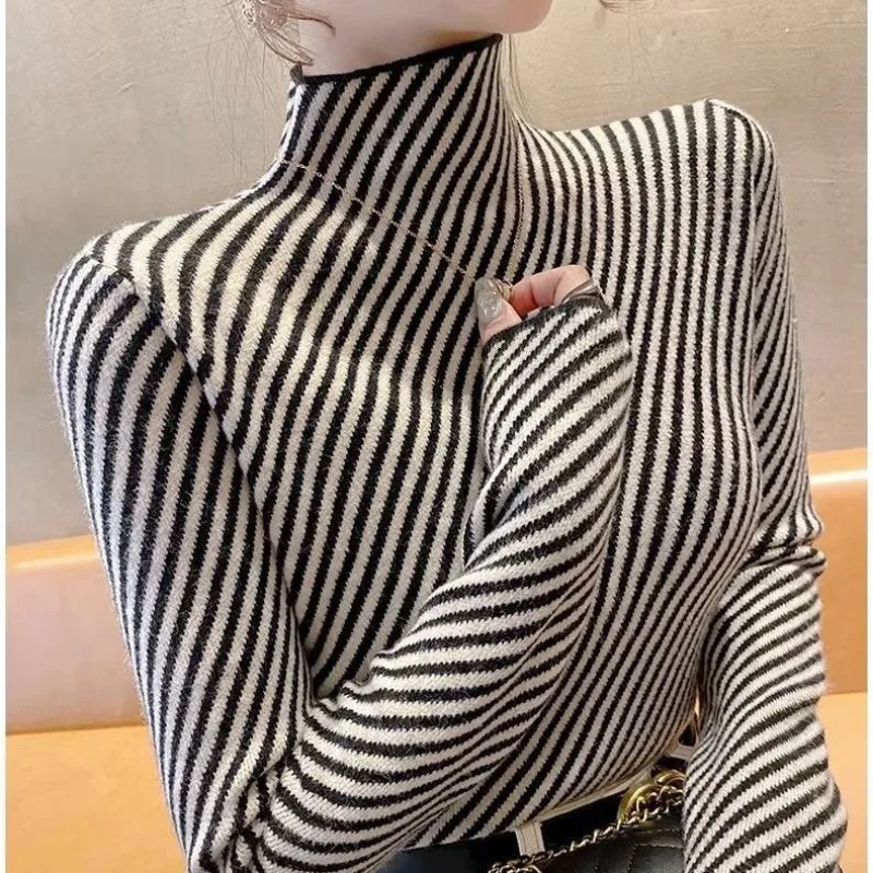 

Women's 2023 Autumn Winter with Slanted Stripe Pullover Half High Collar Fashionable Slim Fitting Knitted Long Sleeved Sweaters