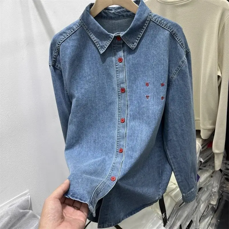 

Design sense letters embroidery casual long-sleeved denim shirt female 2024 early spring new foreign-style loose bottoming tops