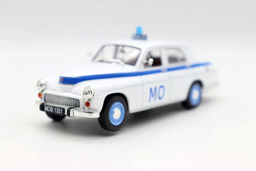 

New 1/43 Scale Warszawa 223 MO POLICIE Police-car Models By Atlas Editions For Collection Diecast Alloy Toy Cars Gift