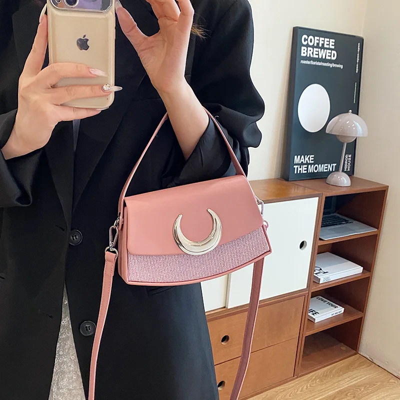 

High quality women's bag 2024 new trend splicing handbag fashionable retro niche design versatile single shoulder crossbody bag