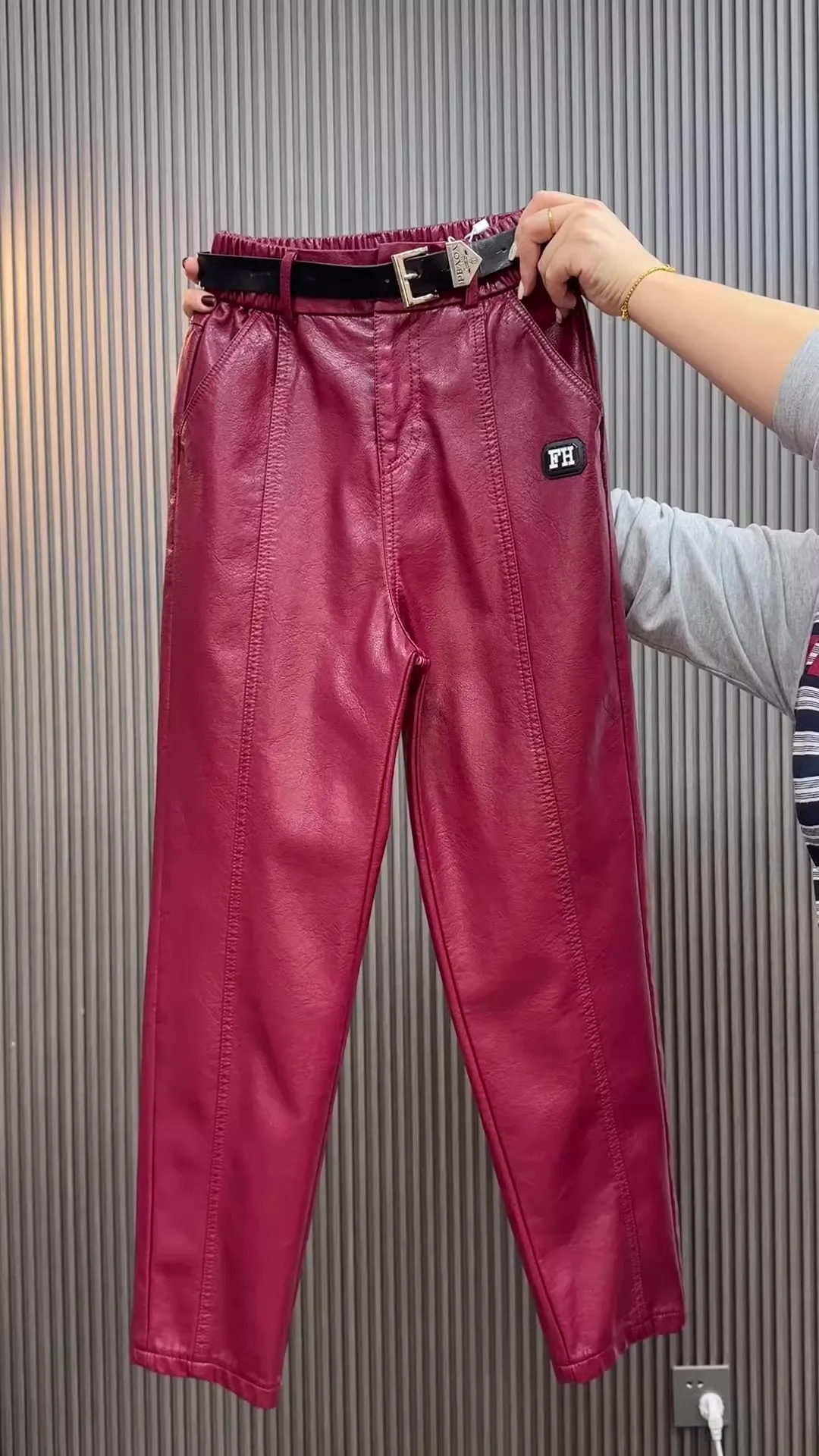 Fashion Y2k Leather Pants High Quality PU Casual Straight Leg Pant Loose Slimming Plus Size Highs Waist Haren Trousers Women 39 S59af6cffc38a422aa27c354ea08e47e0Z