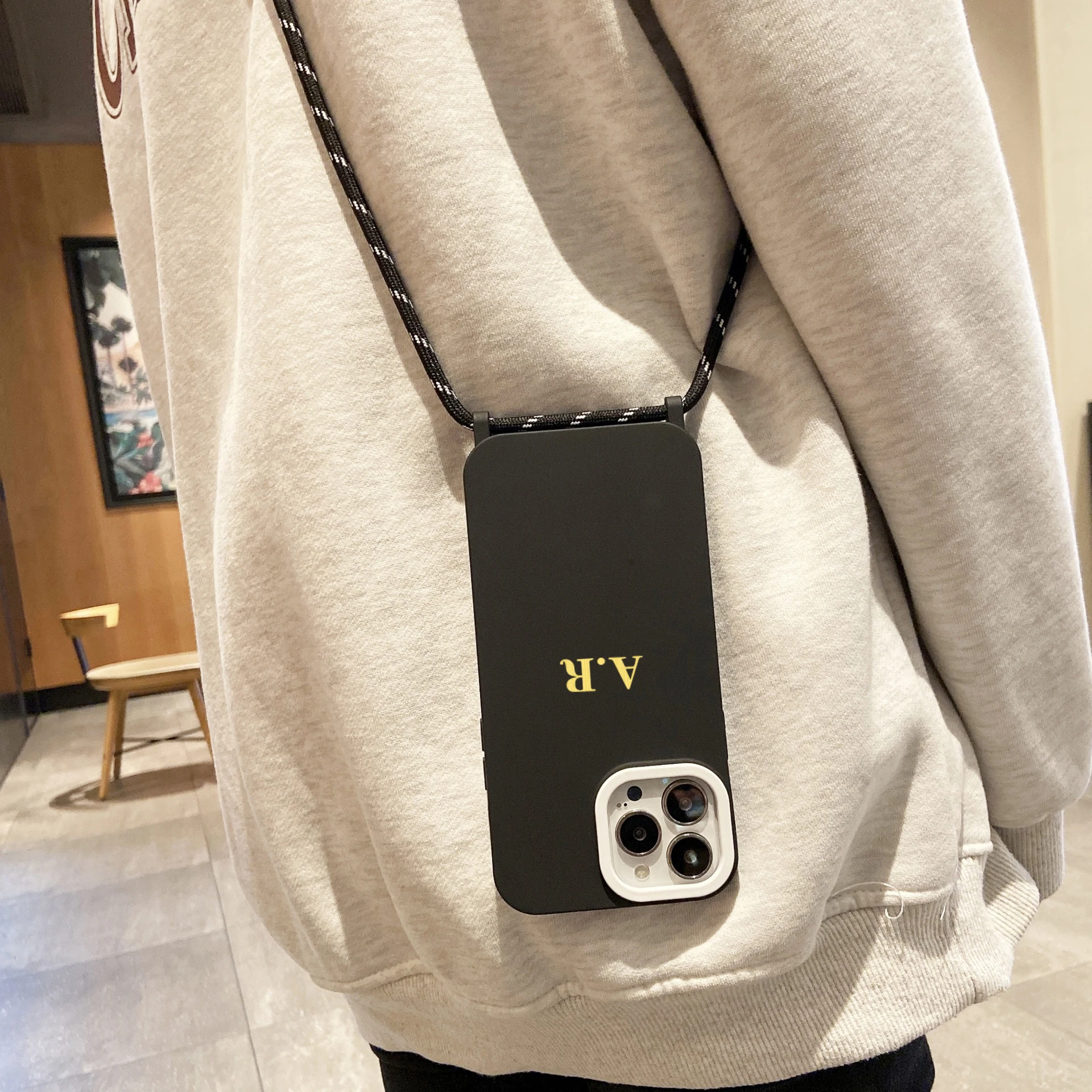 Fashion Customizable Personalized Messenger Phone Case For iPhone 14 Pro 13 Pro Max 12 11 X XS XR 7 8 Plus SE3 Phone Cover
Fashion Customizable Personalized Messenger Phone Case For iPhone 14 Pro 13 Pro Max 12 11 X XS XR 7 8 Plus SE3 Phone Cover