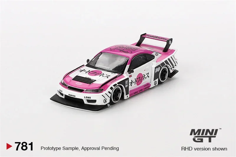 (Предзаказ) MINI GT 1:64 фунта-супер силуэт S15 SILVIA Авто утонченность SEMA 2023 розовый RHD литая модель автомобиля
(Предзаказ) MINI GT 1:64 фунта-супер силуэт S15 SILVIA Авто утонченность SEMA 2023 розовый RHD литая модель автомобиля