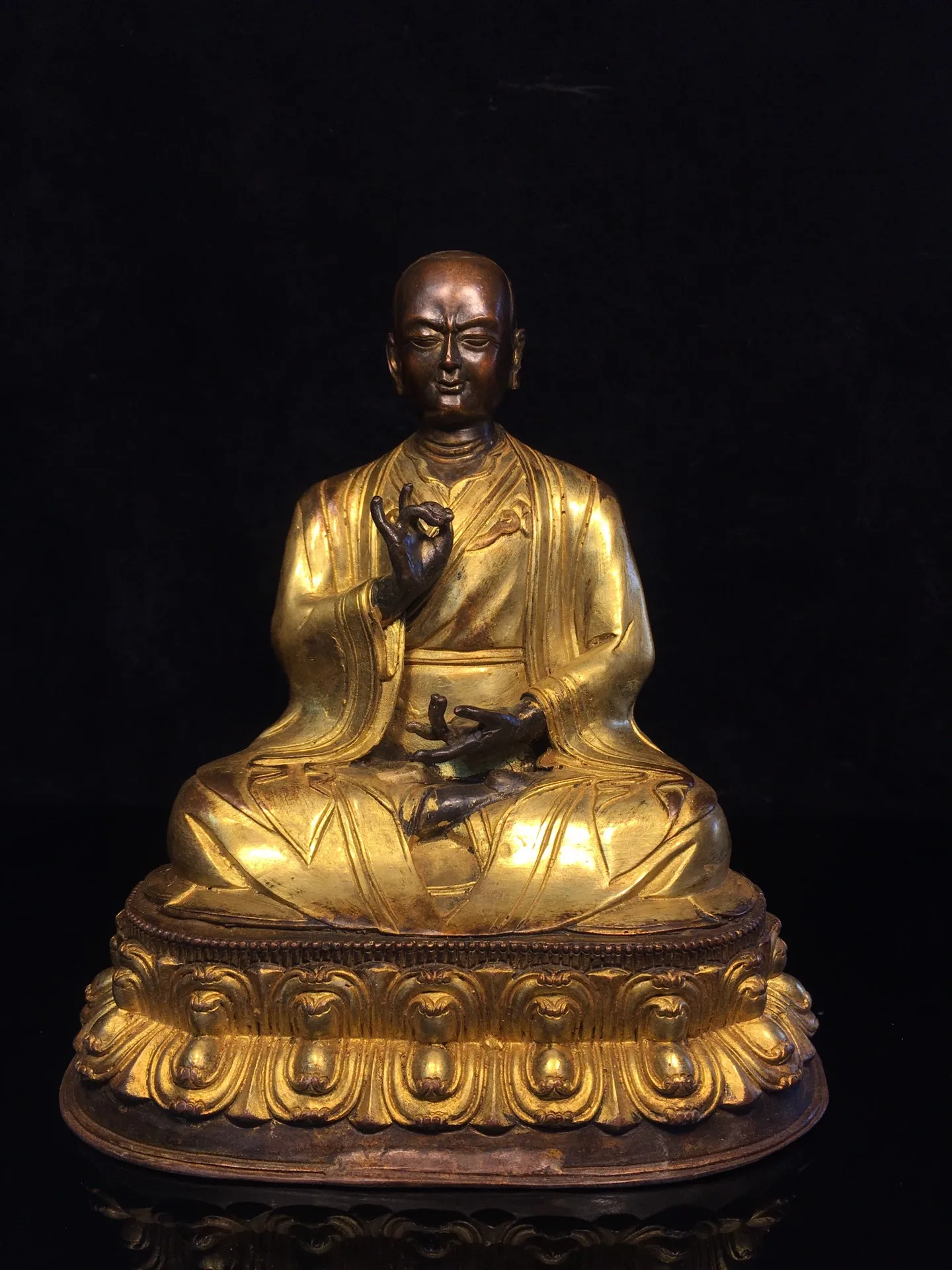 10"Tibet Temple Collection Old Bronze Cinnabar Gilding Guru Buddha Buddhist Teacher Lotus stage Worship Hall Town house Exorcism
10"Tibet Temple Collection Old Bronze Cinnabar Gilding Guru Buddha Buddhist Teacher Lotus stage Worship Hall Town house Exorcism