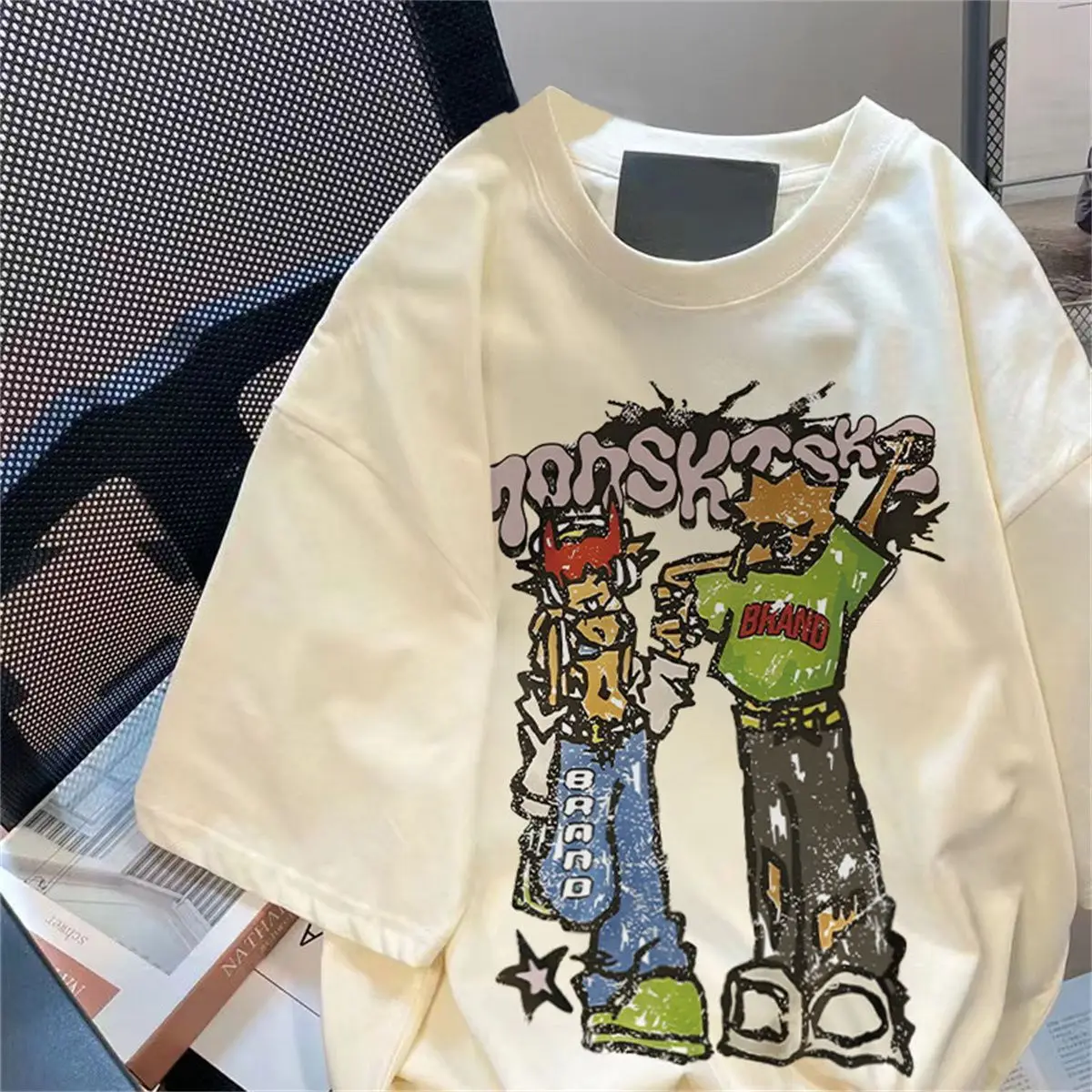 cotton new design hip-hop character printed short-sleeved men's Korean style versatile ins trendy brand t-shirt for women y2k
cotton new design hip-hop character printed short-sleeved men's Korean style versatile ins trendy brand t-shirt for women y2k