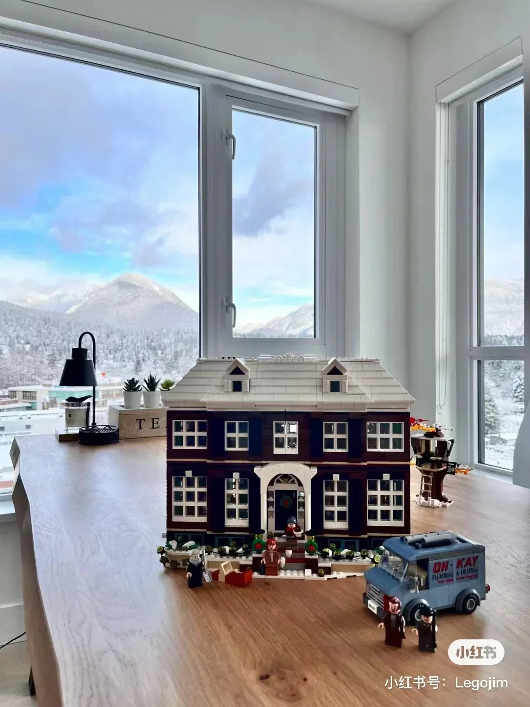 Classic Movie 3955pcs Moc 21330 Home Alone House Set Model Building Blocks Bricks Educational Toys For Boy Kids Christmas Gifts
Classic Movie 3955pcs Moc 21330 Home Alone House Set Model Building Blocks Bricks Educational Toys For Boy Kids Christmas Gifts
