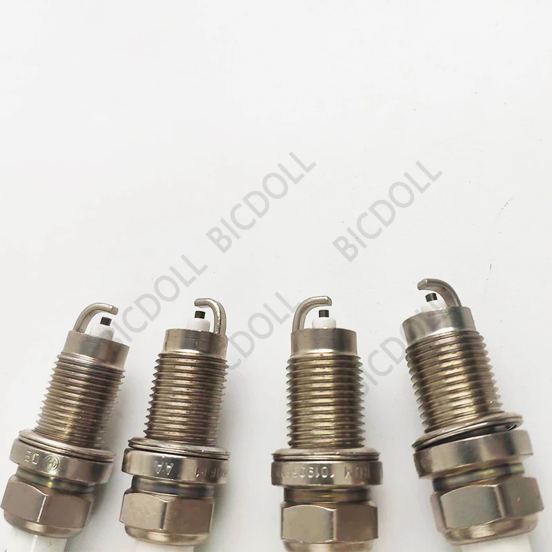 4Pcs/6Pcs 101905601F F7HER02 Spark Plug For Volkswagen VW Passat Rabbit Jetta Golf Beetle 2.5L Skoda Seat Leon Ibiza 0242236565
4Pcs/6Pcs 101905601F F7HER02 Spark Plug For Volkswagen VW Passat Rabbit Jetta Golf Beetle 2.5L Skoda Seat Leon Ibiza 0242236565