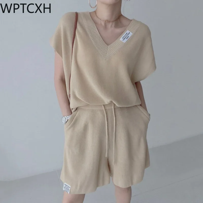Women Pajamas V Neck Loose Short Sleeved Sweater Wide Leg Shorts Two Piece Sets Loungewear Female Korean Chic Home Wear Suit
Women Pajamas V Neck Loose Short Sleeved Sweater Wide Leg Shorts Two Piece Sets Loungewear Female Korean Chic Home Wear Suit
