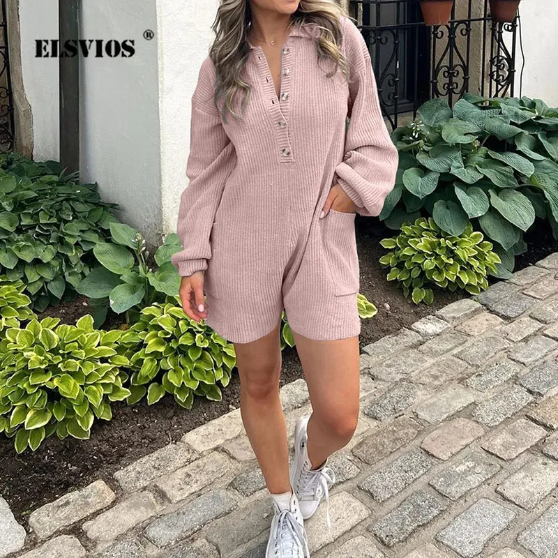 Autumn Winter Female New Casual Long Sleeve Buttons Lapel Shorts Jumpsuits Loose Solid Color Pockets Mid Waist Rompers For Women
Autumn Winter Female New Casual Long Sleeve Buttons Lapel Shorts Jumpsuits Loose Solid Color Pockets Mid Waist Rompers For Women