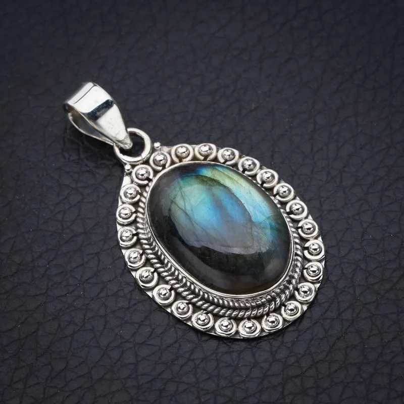 StarGems Natural Blue Fire Labradorite Handmade 925 Sterling Silver Pendant 1.5" F5248
StarGems Natural Blue Fire Labradorite Handmade 925 Sterling Silver Pendant 1.5" F5248