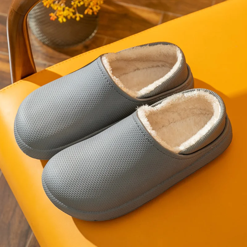 Winter Men's Warm and Comfortable Slippers Plus Velvet Slip-on Two-wear Casual Cotton Shoes Waterproof Non-slip Couple Shoes
Winter Men's Warm and Comfortable Slippers Plus Velvet Slip-on Two-wear Casual Cotton Shoes Waterproof Non-slip Couple Shoes