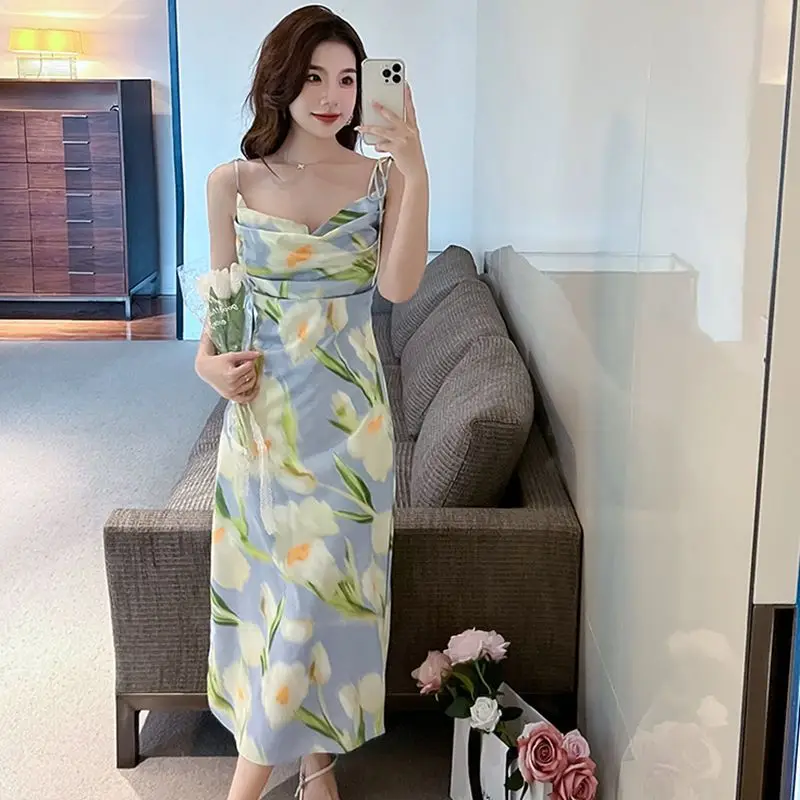2023 Women's Dress New Pattern Summer Camisole Retro Leisure Time Show Thinness Sexy Free Shipping
2023 Women's Dress New Pattern Summer Camisole Retro Leisure Time Show Thinness Sexy Free Shipping