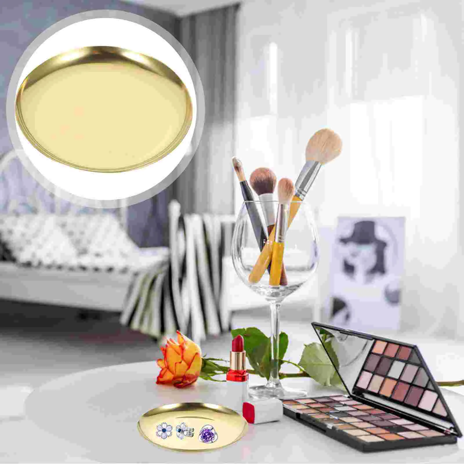 Home Decor Key Holder Bowl Desktop Jewelry Stainless Steel Trinket Tray Ornaments Storage 430 Plate Decorative Dish
Home Decor Key Holder Bowl Desktop Jewelry Stainless Steel Trinket Tray Ornaments Storage 430 Plate Decorative Dish