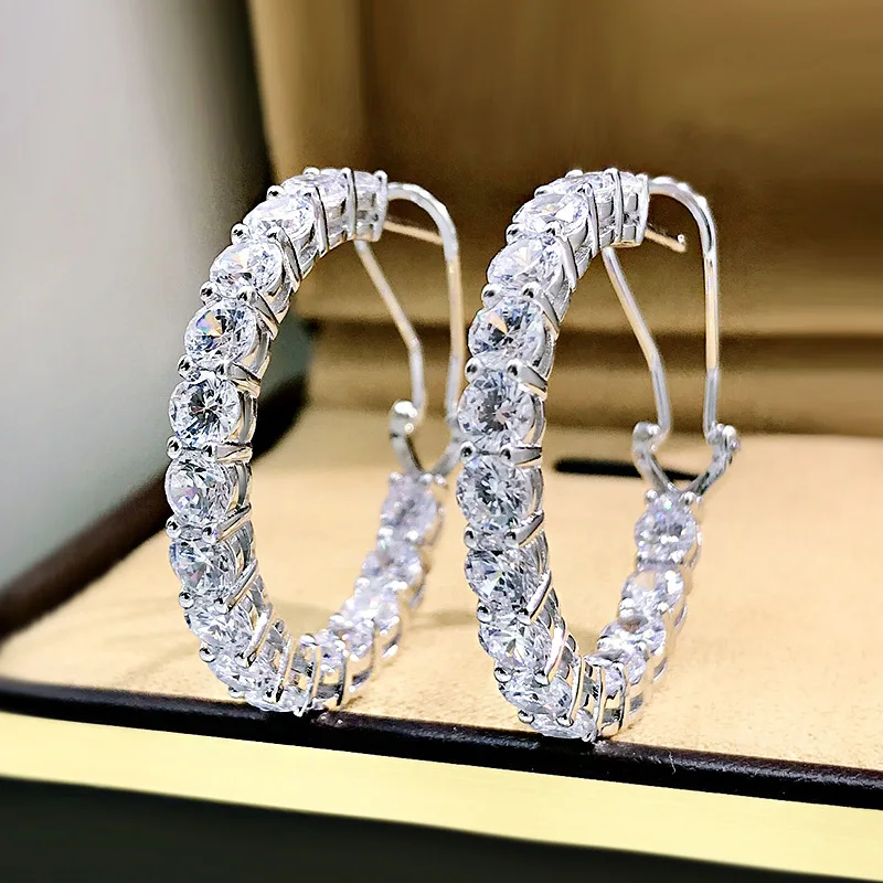 925 Silver Inlay 4.0 High Carbon Diamond Simple Ear Buckle Fashion Versatile Women's Jewelry Wholesale
925 Silver Inlay 4.0 High Carbon Diamond Simple Ear Buckle Fashion Versatile Women's Jewelry Wholesale