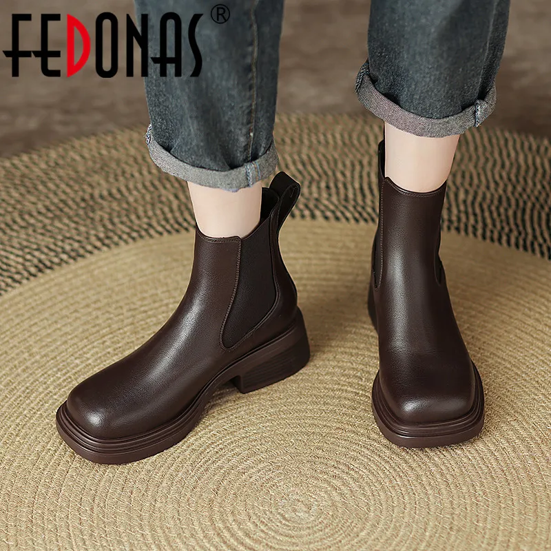 FEDONAS Women Ankle Boots Square Toe Thick Heels Platform Short Boots Autumn Winter Genuine Leather Leisure Outdoor Shoes Woman
FEDONAS Women Ankle Boots Square Toe Thick Heels Platform Short Boots Autumn Winter Genuine Leather Leisure Outdoor Shoes Woman