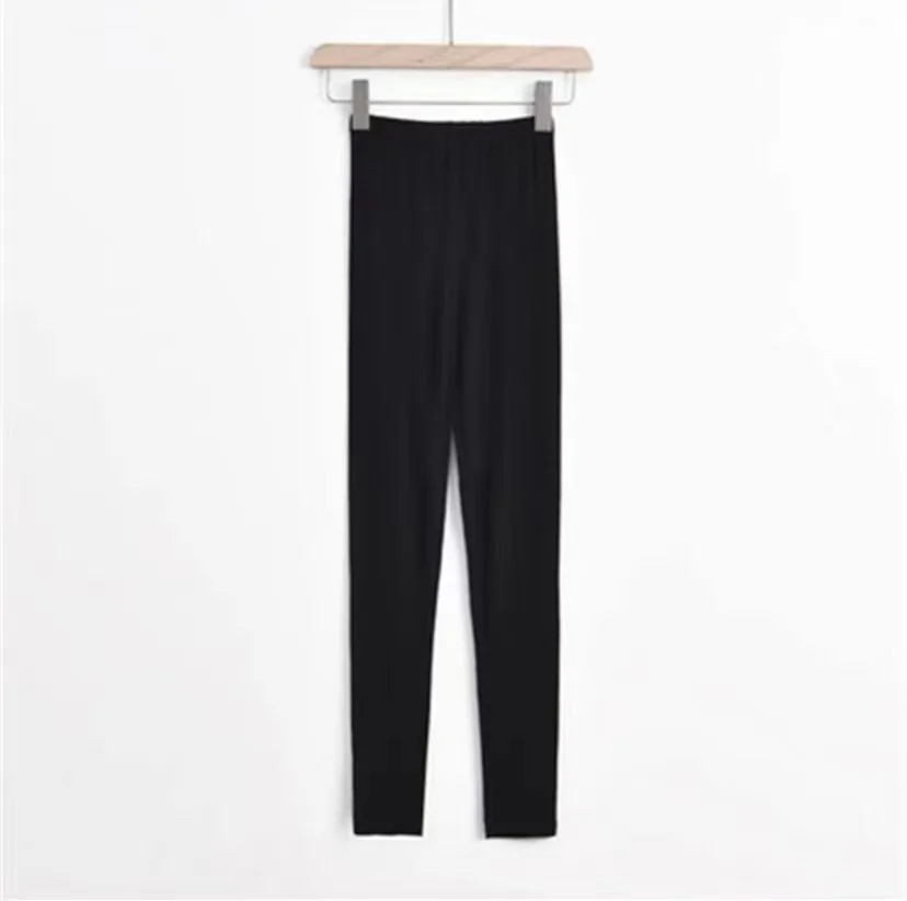 Modal Leggings Women's Summer Thin Section Slim Fit And Thin Outer Wear Tights Spring And Autumn Casual Nine-point Pants
Modal Leggings Women's Summer Thin Section Slim Fit And Thin Outer Wear Tights Spring And Autumn Casual Nine-point Pants
