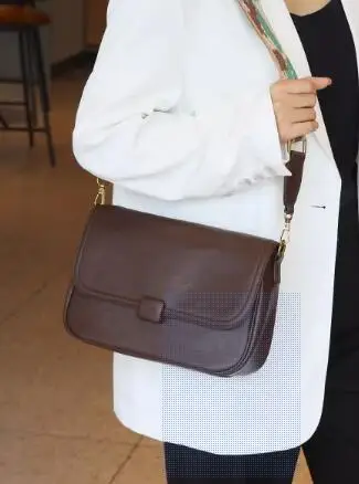 Hot Classic Luxury Chain Fashion Plaid Flower Brand Wallet Vintage Ladies Brown Leather Handbag designer shoulder bag H08 
Hot Classic Luxury Chain Fashion Plaid Flower Brand Wallet Vintage Ladies Brown Leather Handbag designer shoulder bag H08