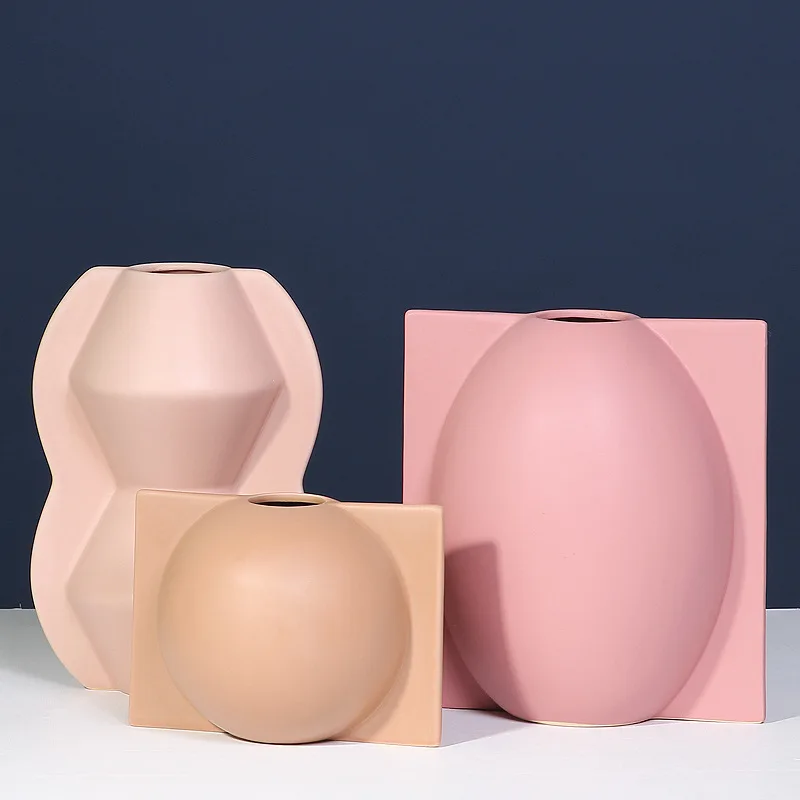 Nordic Classical Ceramic Vase Ornaments Dry Flower Arrangement Home Living Room Decorations Containers Indoor Art Handicraft
Nordic Classical Ceramic Vase Ornaments Dry Flower Arrangement Home Living Room Decorations Containers Indoor Art Handicraft
