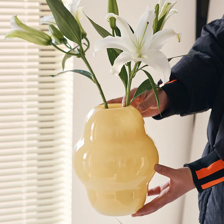 Light Luxury Medieval Glass Vase Living Room Dining Table Floral Decorations Advanced Sense of Aquatic Flowers Floral Organ
Light Luxury Medieval Glass Vase Living Room Dining Table Floral Decorations Advanced Sense of Aquatic Flowers Floral Organ