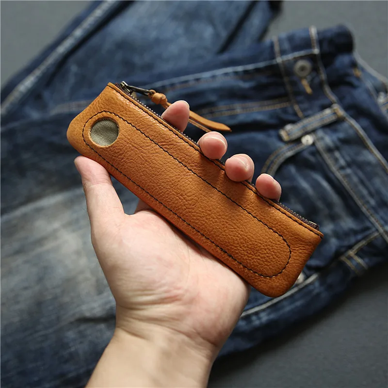 Vintage Handmade Genuine Leather Pen Bag Cowhide Pencil Bag Holder Case Simple Style Accessories For Leather Notebook
Vintage Handmade Genuine Leather Pen Bag Cowhide Pencil Bag Holder Case Simple Style Accessories For Leather Notebook
