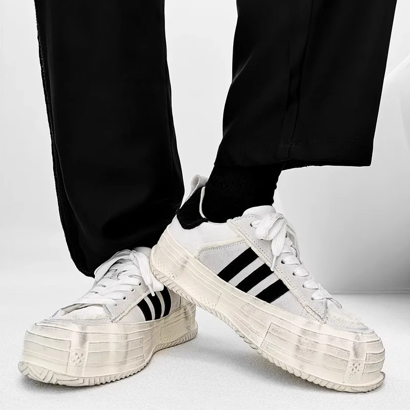 Retro Couple Canvas Shoes Platform Round Toe Height Increasing Men Casual Shoes Color Matching Lace Up Board Shoes Spring Autumn
Retro Couple Canvas Shoes Platform Round Toe Height Increasing Men Casual Shoes Color Matching Lace Up Board Shoes Spring Autumn