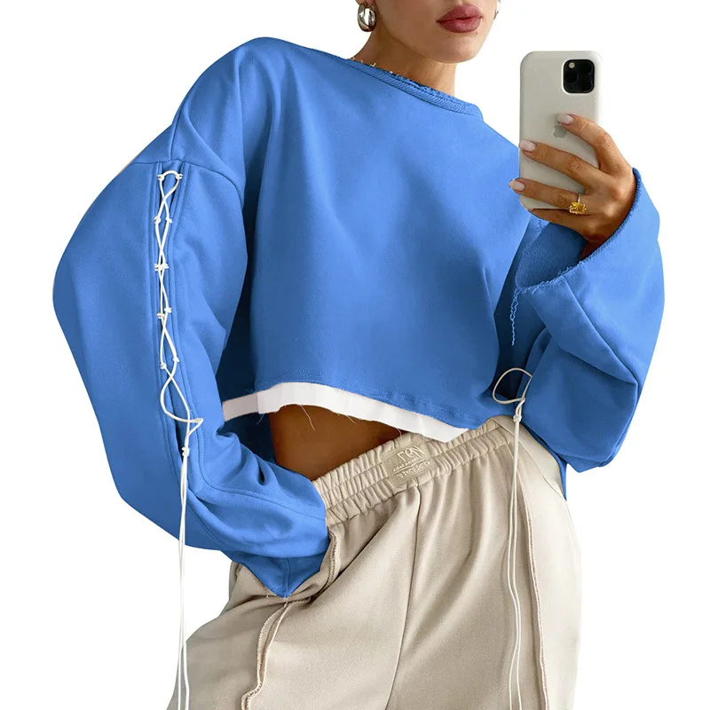 2022 Autumn Top New Personalized Fashion Contrast Color Strap Casual Loose Short Navel Sweater for Women
2022 Autumn Top New Personalized Fashion Contrast Color Strap Casual Loose Short Navel Sweater for Women