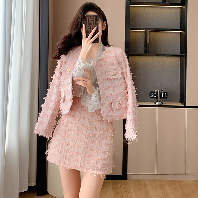 Small Fragrance Ladies Tassels Plaid Tweed Two-piece Set Autumn Long-Sleeve Jacket Coat & High Waist Mini Skirts Outfits
Small Fragrance Ladies Tassels Plaid Tweed Two-piece Set Autumn Long-Sleeve Jacket Coat & High Waist Mini Skirts Outfits