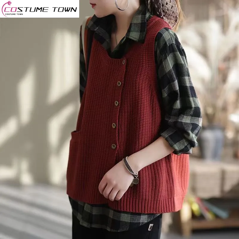 Retro Round Neck Knitted Tank Top for Women's Spring and Autumn 2023 New Solid Color Cardigan Loose Sleeveless Women's Top
Retro Round Neck Knitted Tank Top for Women's Spring and Autumn 2023 New Solid Color Cardigan Loose Sleeveless Women's Top