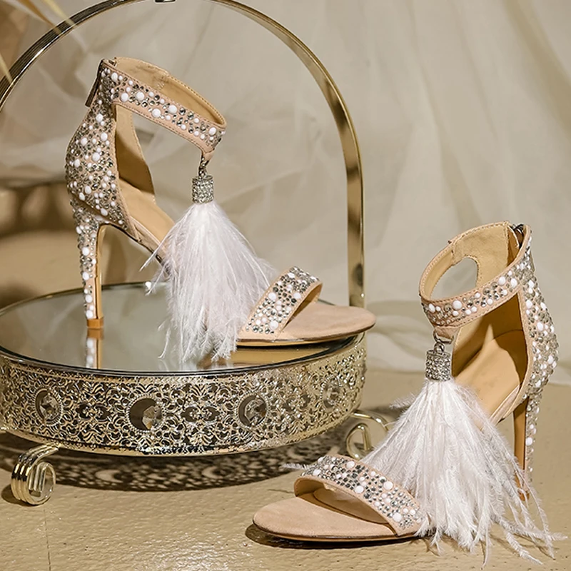 

Женская свадебная обувь на высоких каблуках с открытым носком и кисточкой