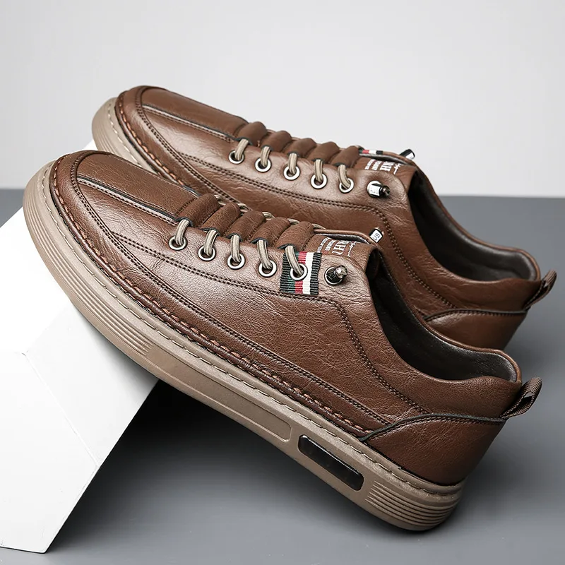 2023 Spring Summer Cowhide Shoes for Men Casual Soft Sole Fashion Driving Shoes Male Fashion Casual Designer Sneakers Man
2023 Spring Summer Cowhide Shoes for Men Casual Soft Sole Fashion Driving Shoes Male Fashion Casual Designer Sneakers Man