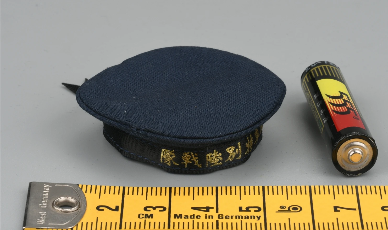 Модель головной уборы QOTOYS 1/6 для солдатиков дневного флота, 12 дюймов, военно-морская пехота
Модель головной уборы QOTOYS 1/6 для солдатиков дневного флота, 12 дюймов, военно-морская пехота