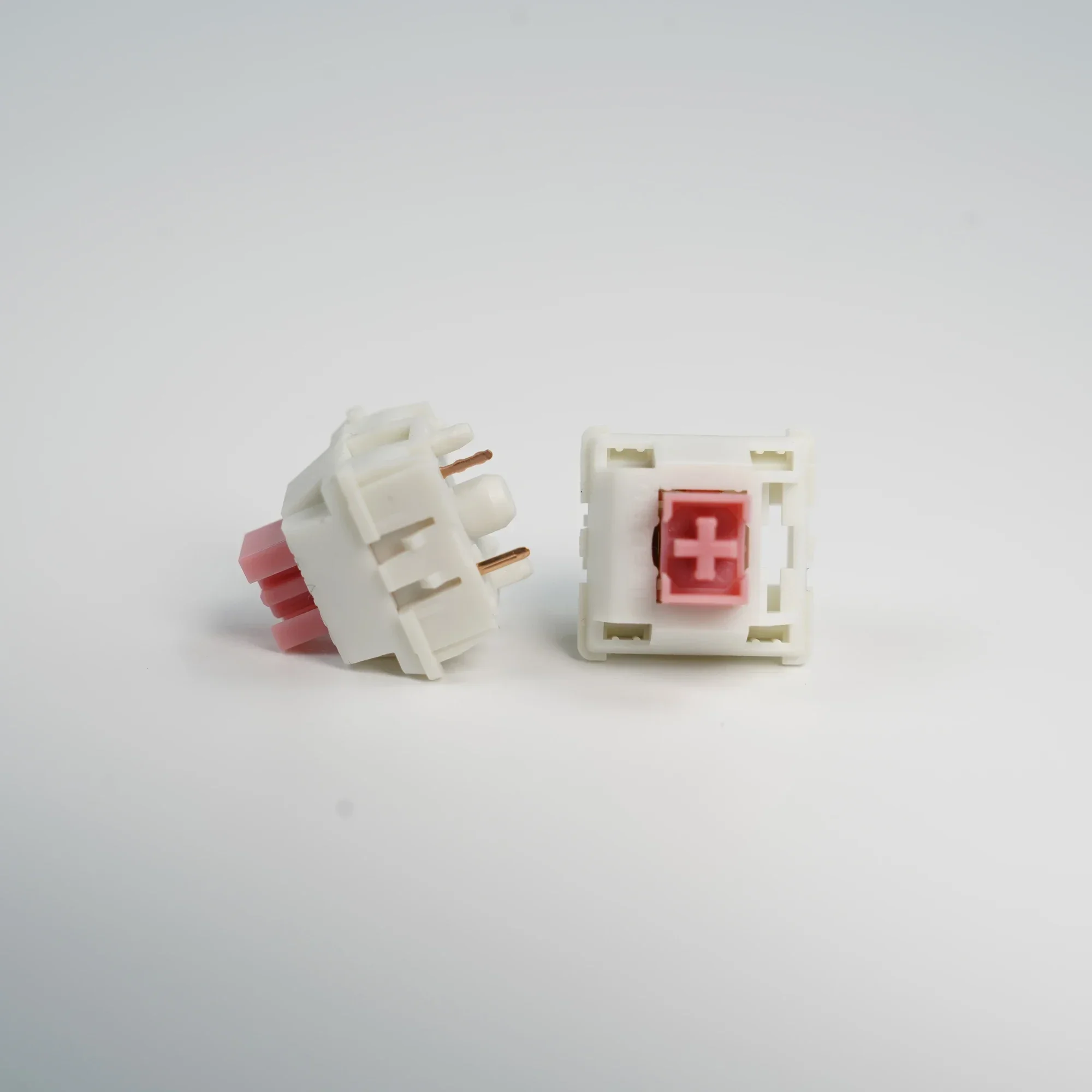 Outemu крем переключатель 5Pin Lubed синяя Розовая Желтая механическая клавиатура переключатель тихий тактильный линейный пользовательский игровой MX переключатели 30 шт.
Outemu крем переключатель 5Pin Lubed синяя Розовая Желтая механическая клавиатура переключатель тихий тактильный линейный пользовательский игровой MX переключатели 30 шт.
