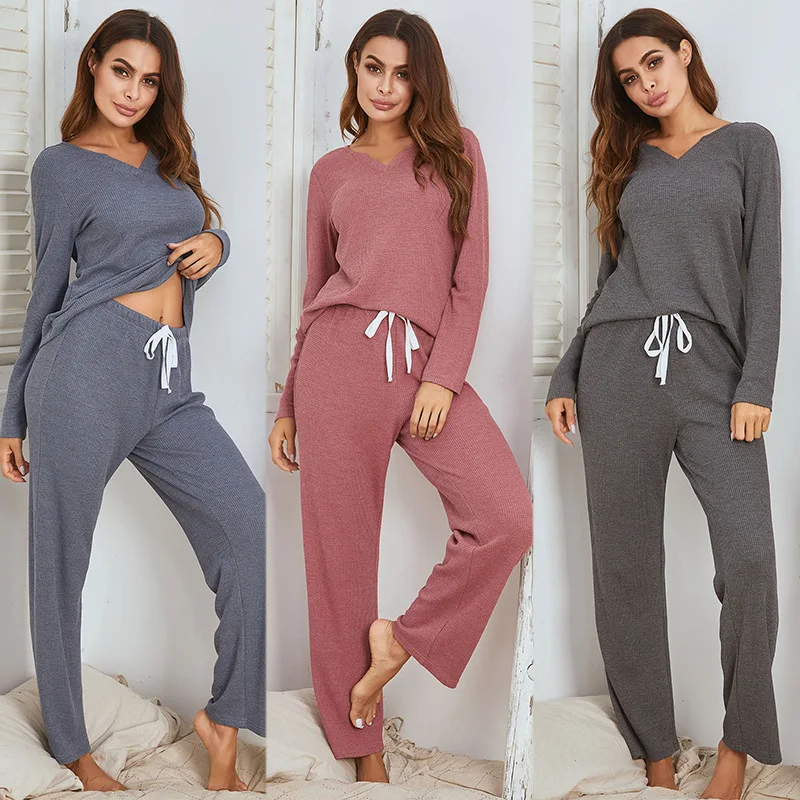 Women's Long Sleeved Pajama Set Solid Color European And American Style Pajamas Female Small Grid V-neck Loose Fitting Nightgown
Women's Long Sleeved Pajama Set Solid Color European And American Style Pajamas Female Small Grid V-neck Loose Fitting Nightgown