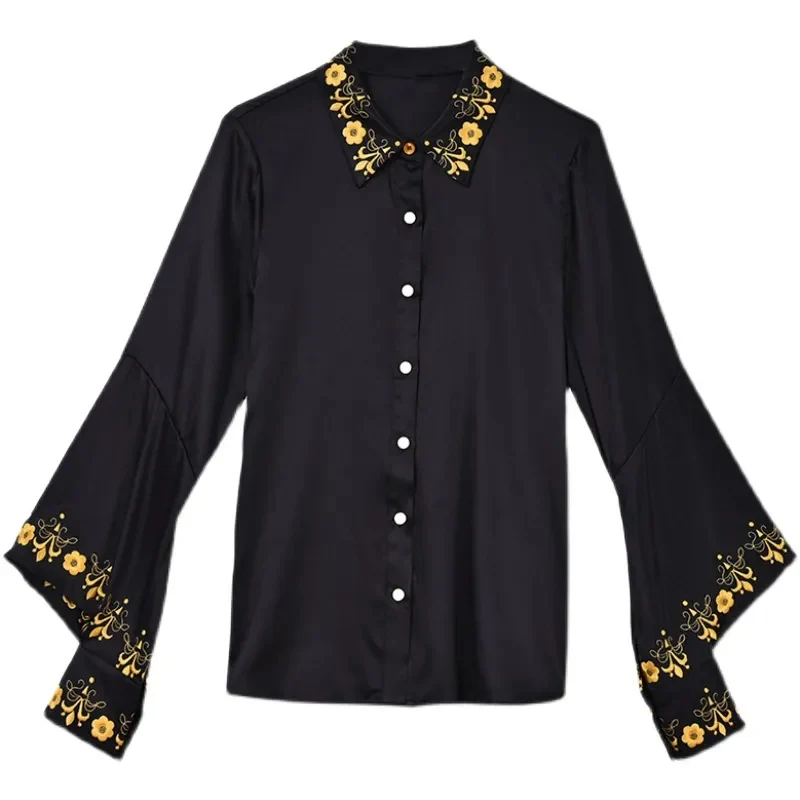 European American Style Shirt Women's Fashionable And Foreign Style Retro Ruffle Edge Single Row Multi Button Temperament Top
European American Style Shirt Women's Fashionable And Foreign Style Retro Ruffle Edge Single Row Multi Button Temperament Top