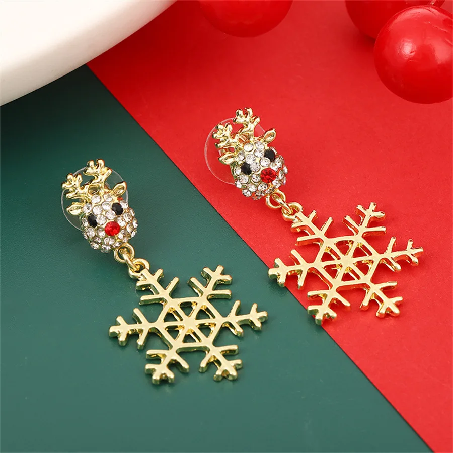 

2024 New Luxury Rhinestones Snowflake Deer Drop Earring for Women Christmas Santa Claus Snowman Earrings Girls Xmas Jewelry Gift