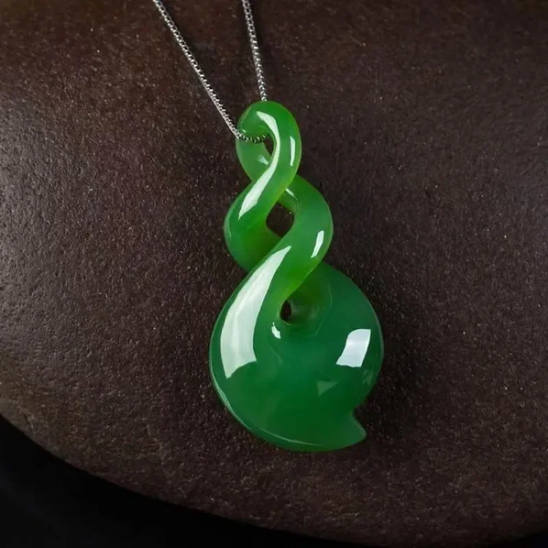 Natural Hetian Green Jade Pendant 925 Silver Necklace Fashion Charm Jewelry Jasper Carved Accessories Amulet Gifts for Women Men
Natural Hetian Green Jade Pendant 925 Silver Necklace Fashion Charm Jewelry Jasper Carved Accessories Amulet Gifts for Women Men