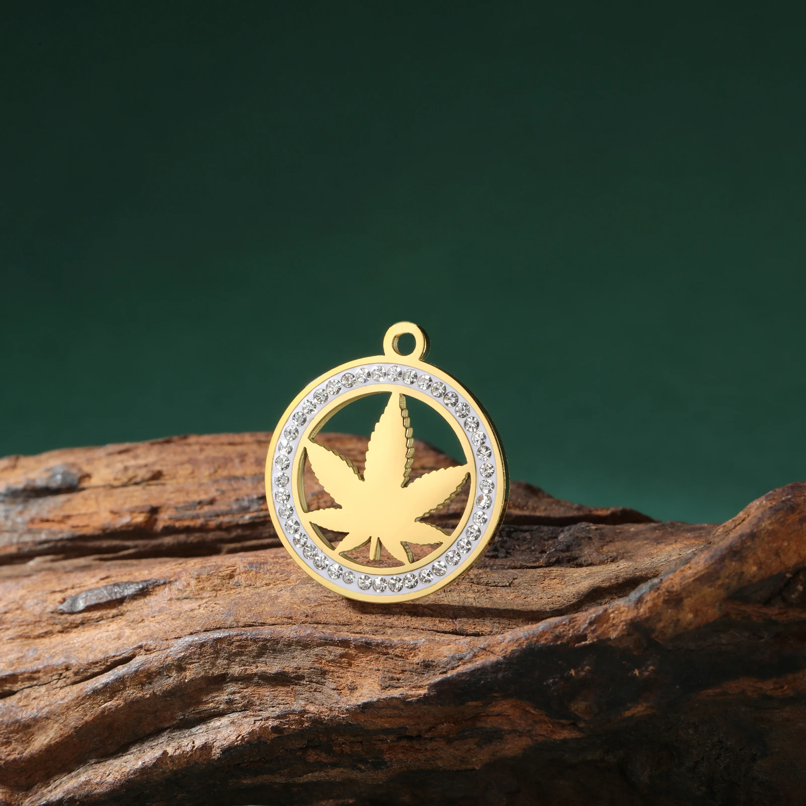 Stainless Steel Maple Leaf Pendants For Jewelry Making Elegant Crystal Rhinestone Charms Diy Women Necklace Earrings Accessories
Stainless Steel Maple Leaf Pendants For Jewelry Making Elegant Crystal Rhinestone Charms Diy Women Necklace Earrings Accessories