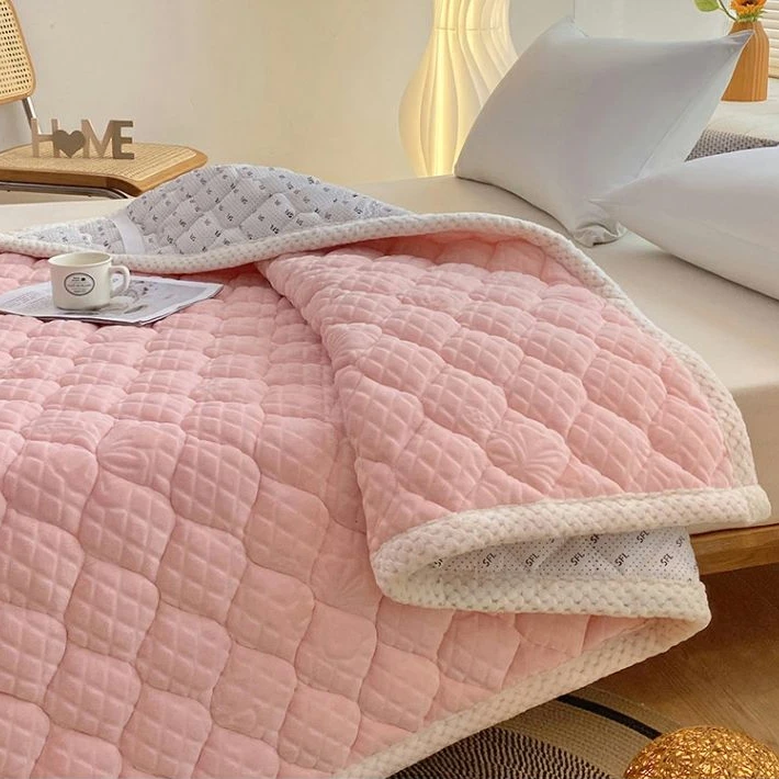 

Winter Thick Warm Soft Mattress Toppers Japanese Luxury Bed Sheet Thin Tatami Mat Double Bedspread Fold Non-slip Mattress Cover