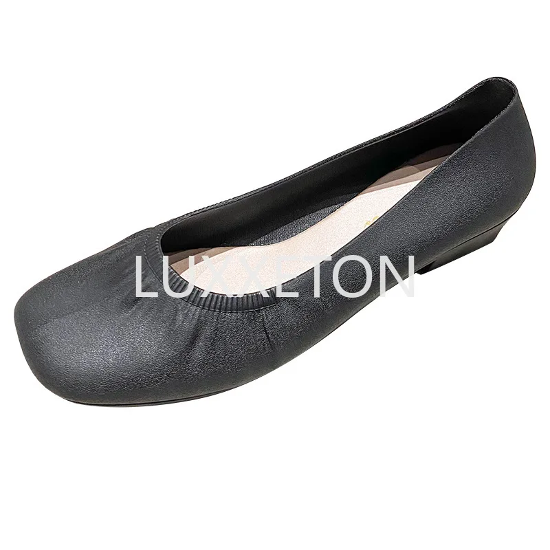 2023 Fashion New Soft Headed Plastic Material Summer Casual Versatile Outwear Thick Heels Square Head Shallow Mouth Single Shoes
2023 Fashion New Soft Headed Plastic Material Summer Casual Versatile Outwear Thick Heels Square Head Shallow Mouth Single Shoes