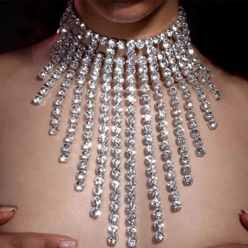 New Fashion Shiny Rhinestone Long Tassel Pendant Necklace Sexy Women Multilayer Crystal Temperament Necklace Party Jewelry Acces
New Fashion Shiny Rhinestone Long Tassel Pendant Necklace Sexy Women Multilayer Crystal Temperament Necklace Party Jewelry Acces