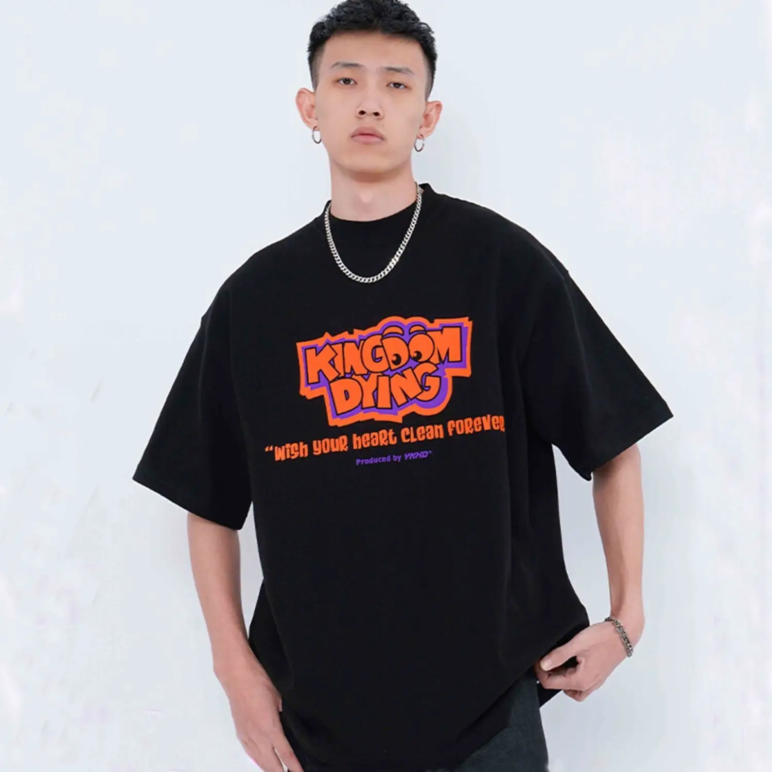 Cotton American personalized printed graphic T shirt summer street couple y2k simple retro Harajuku loose oversized T shirt
Cotton American personalized printed graphic T shirt summer street couple y2k simple retro Harajuku loose oversized T shirt