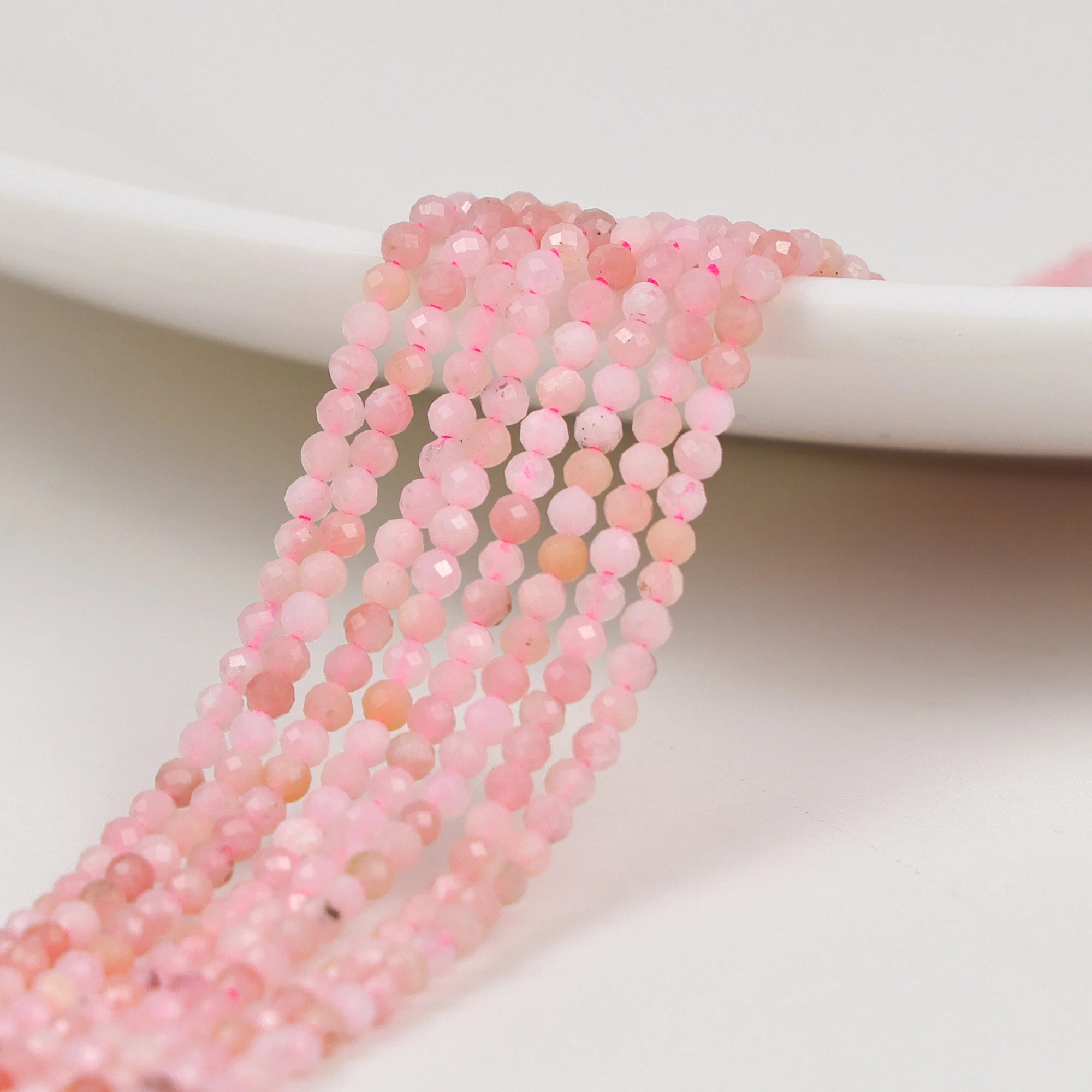 Natural 2mm Pink Opoal handmade high quality necklace bracelet bead accessories wholesale semi-finished products
Natural 2mm Pink Opoal handmade high quality necklace bracelet bead accessories wholesale semi-finished products