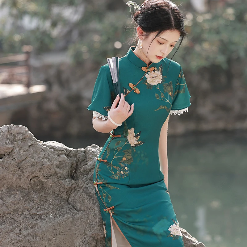 

Green Flower Print Qipao Elegant Chinese Styl Dress Women Vintage Mandarin Collar Cheongsams Elegant Satin Vestidos Long Qipao