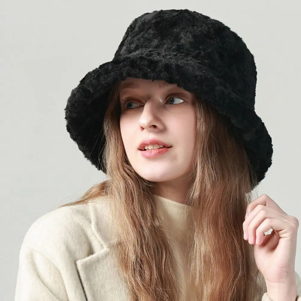 

Осенне-зимняя Панама, зимняя теплая милая плюшевая шапка для девочек, Корейская Пушистая Шапка, плотная ветрозащитная шерстяная шапка для защиты ушей