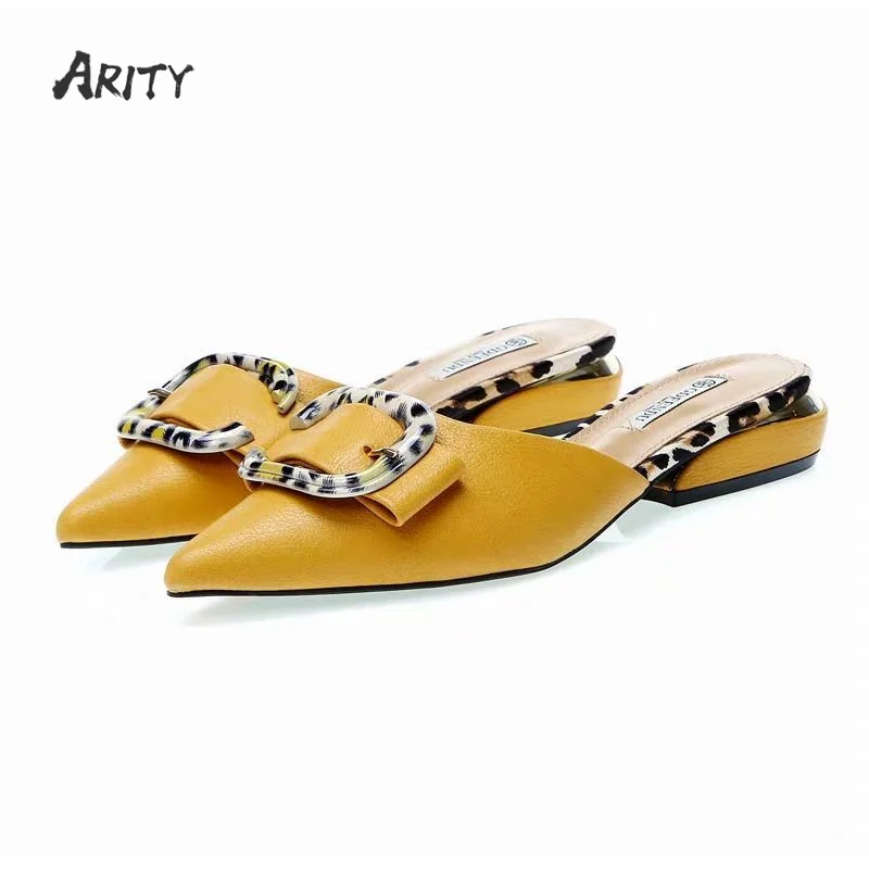 Buckle Baotou Slippers Mules Shoes for Women Closed Toe 2022 Summer Pointed Toe Slip-On Low Heels Flats Shoes Sandals
Buckle Baotou Slippers Mules Shoes for Women Closed Toe 2022 Summer Pointed Toe Slip-On Low Heels Flats Shoes Sandals